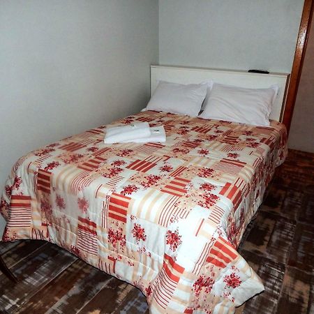Gramado Suites Residence Possui 5 Quartos E 5 Banheiros Esterno foto