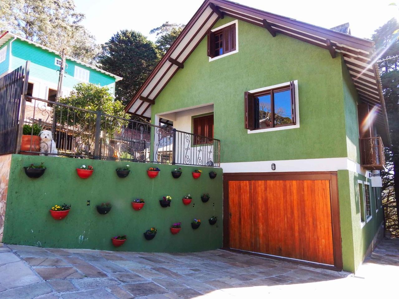 Gramado Suites Residence Possui 5 Quartos E 5 Banheiros Esterno foto