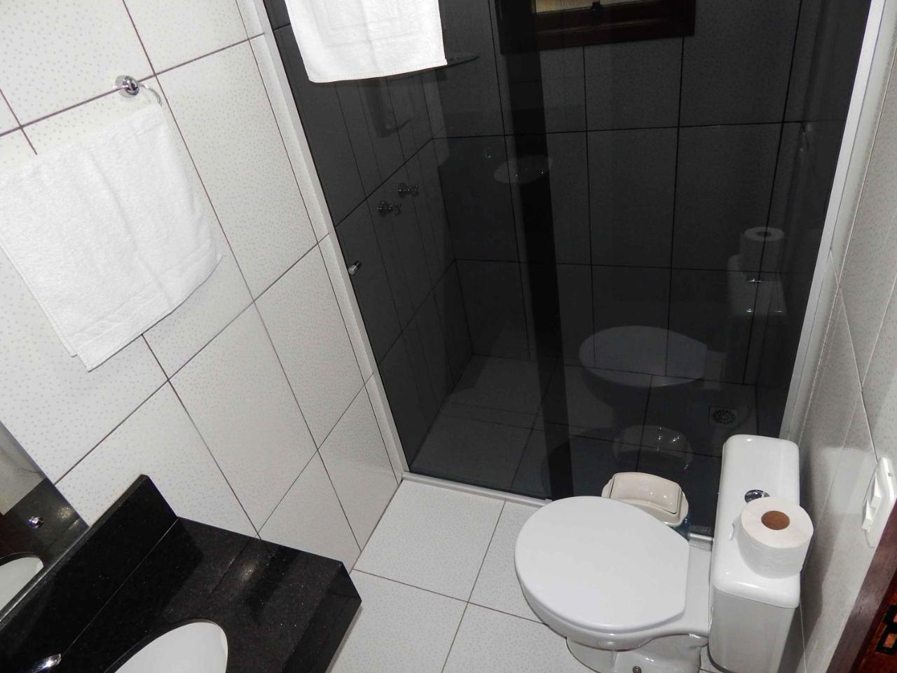 Gramado Suites Residence Possui 5 Quartos E 5 Banheiros Esterno foto