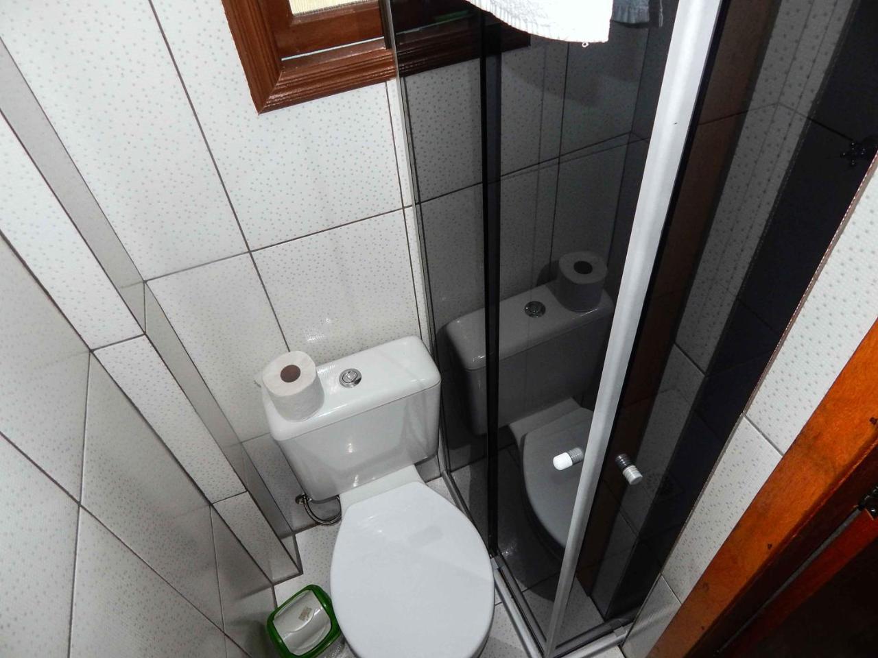 Gramado Suites Residence Possui 5 Quartos E 5 Banheiros Esterno foto